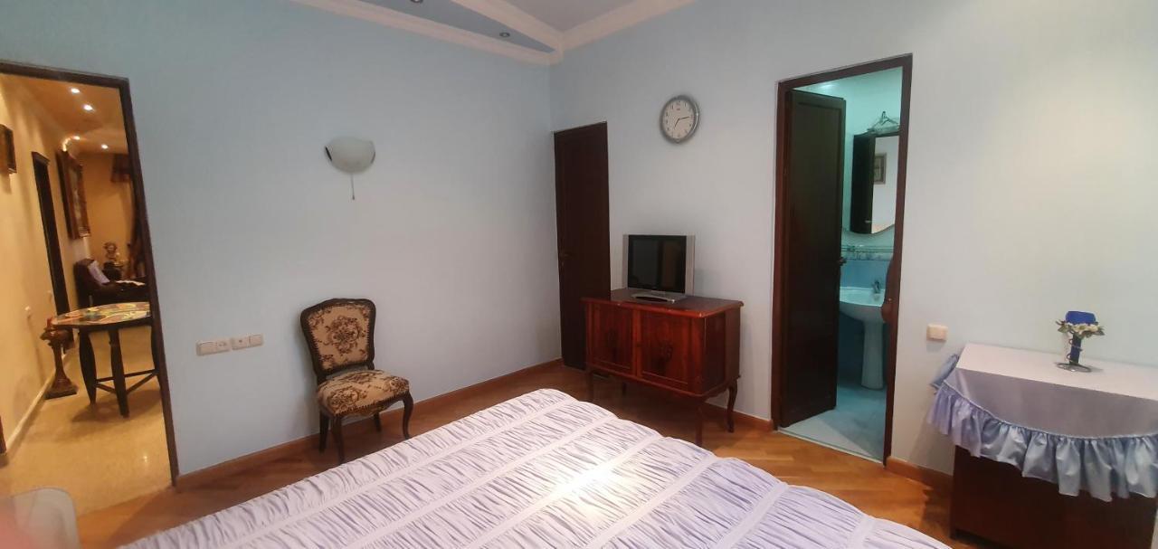 Guest House Yerevan Exterior photo
