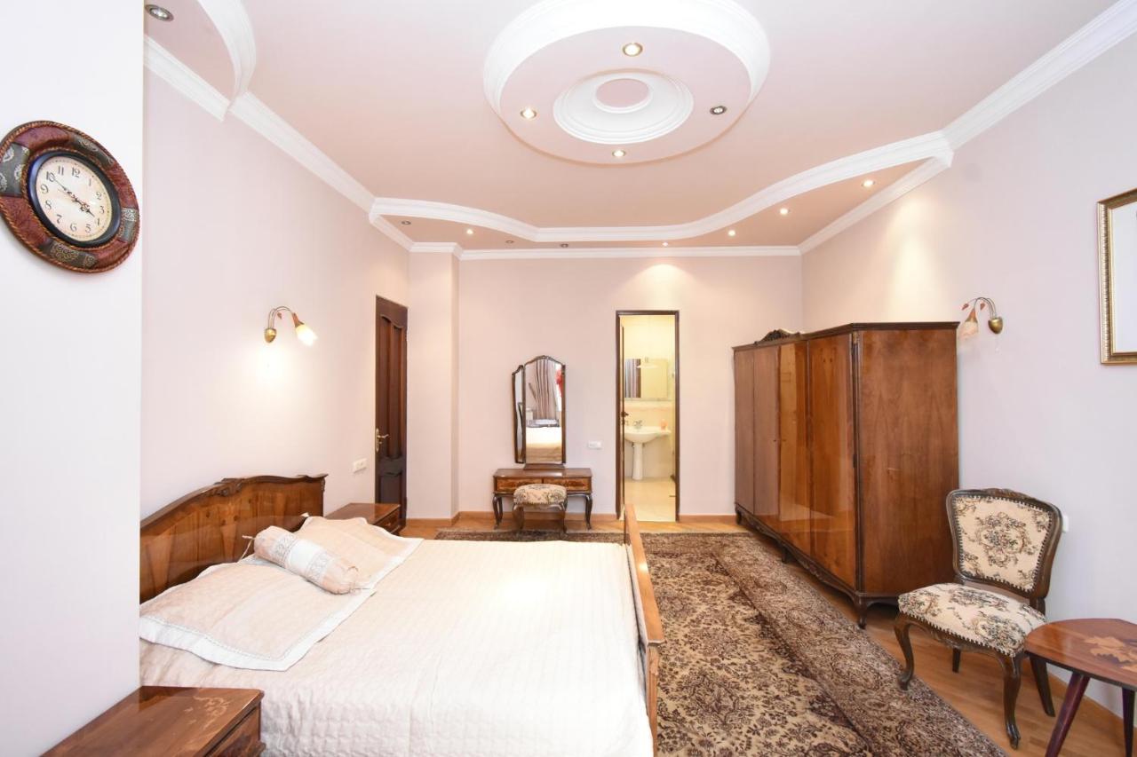 Guest House Yerevan Exterior photo
