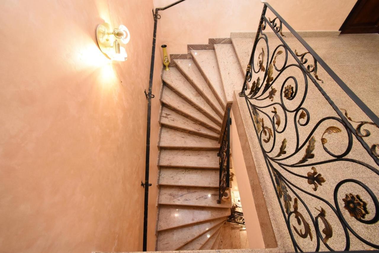 Guest House Yerevan Exterior photo