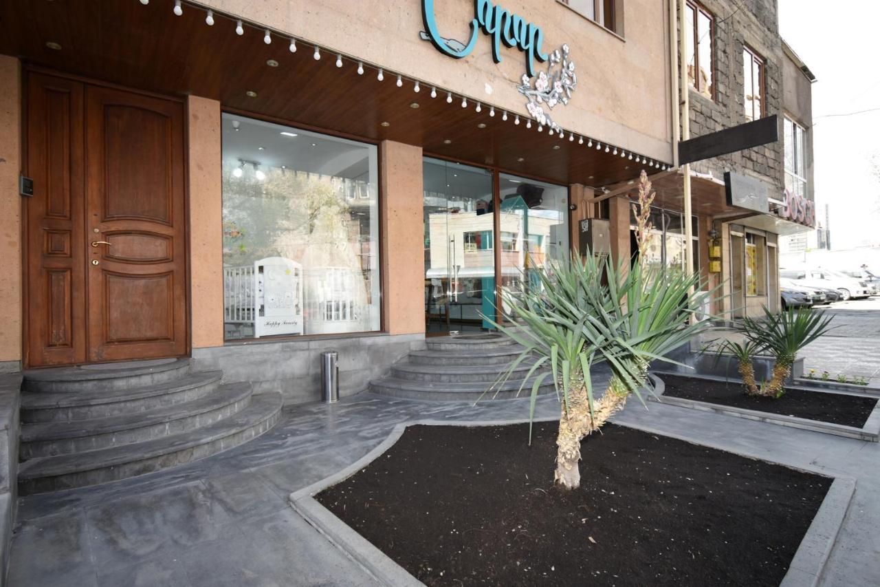 Guest House Yerevan Exterior photo