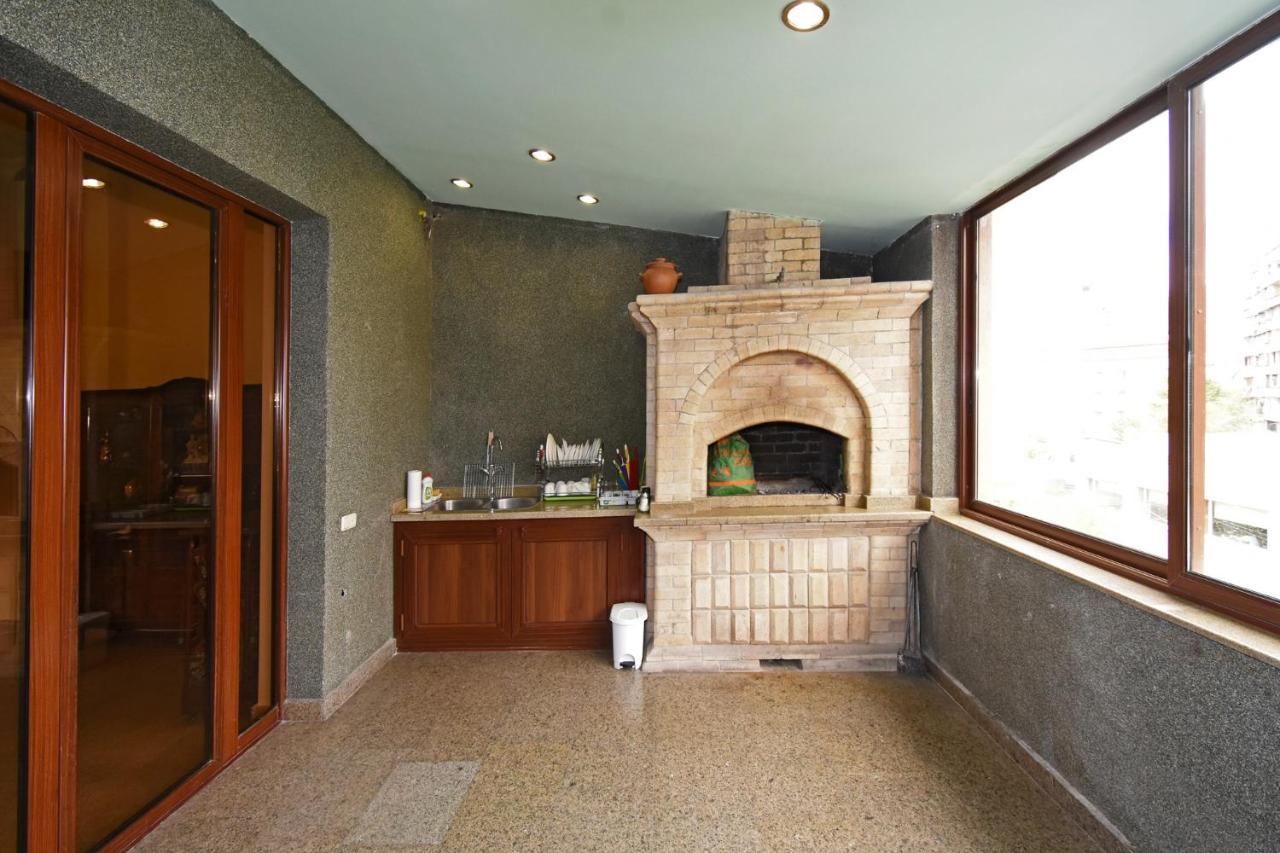 Guest House Yerevan Exterior photo